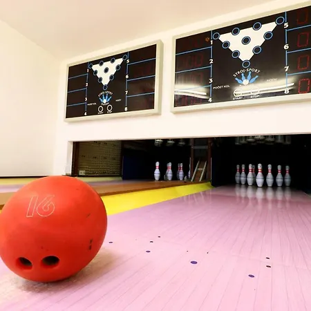 Gasthuis Restaurace Bowling Rakovec